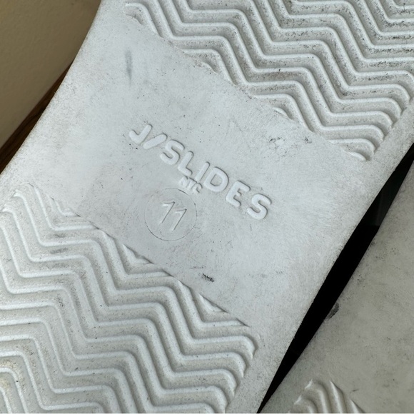 J/SLIDES NYC JSlides Duchess Lace-up Fashion Sneaker - Picture 15 of 16